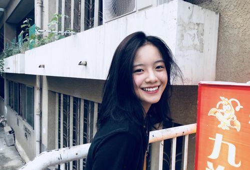 娱乐圈李庚希吃瓜视频播放